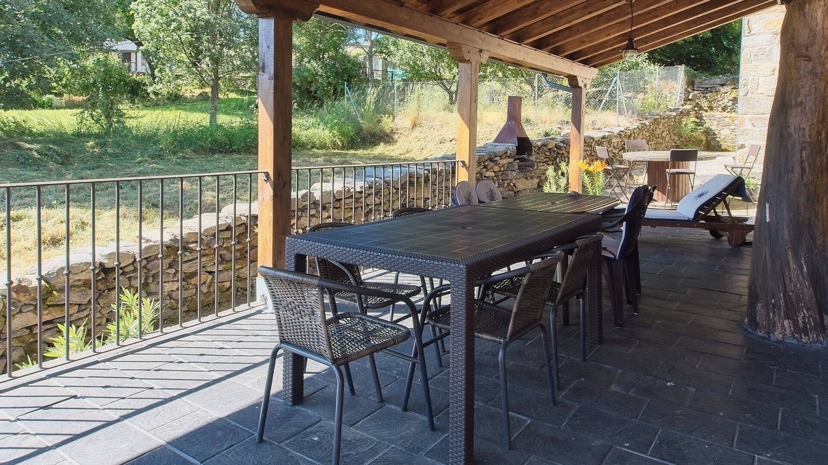 San Justo House | Country House 'Las Nieves' with Mountain View, Private Terrace and Wi-Fi
