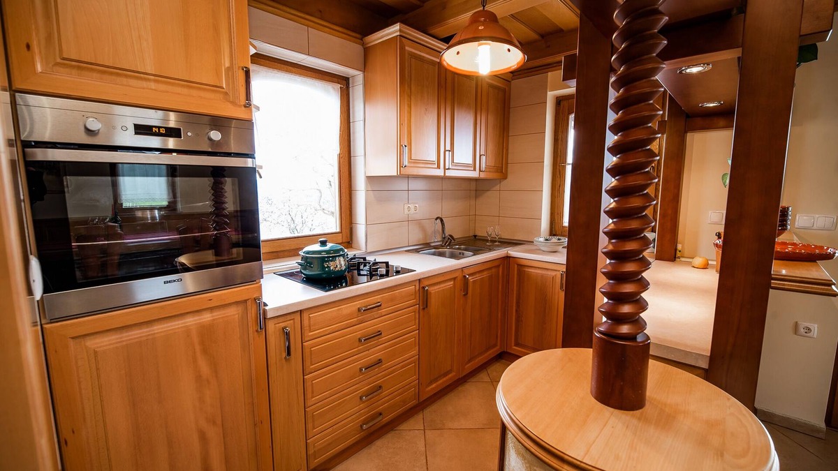 Bostanj House | Country House Mirt