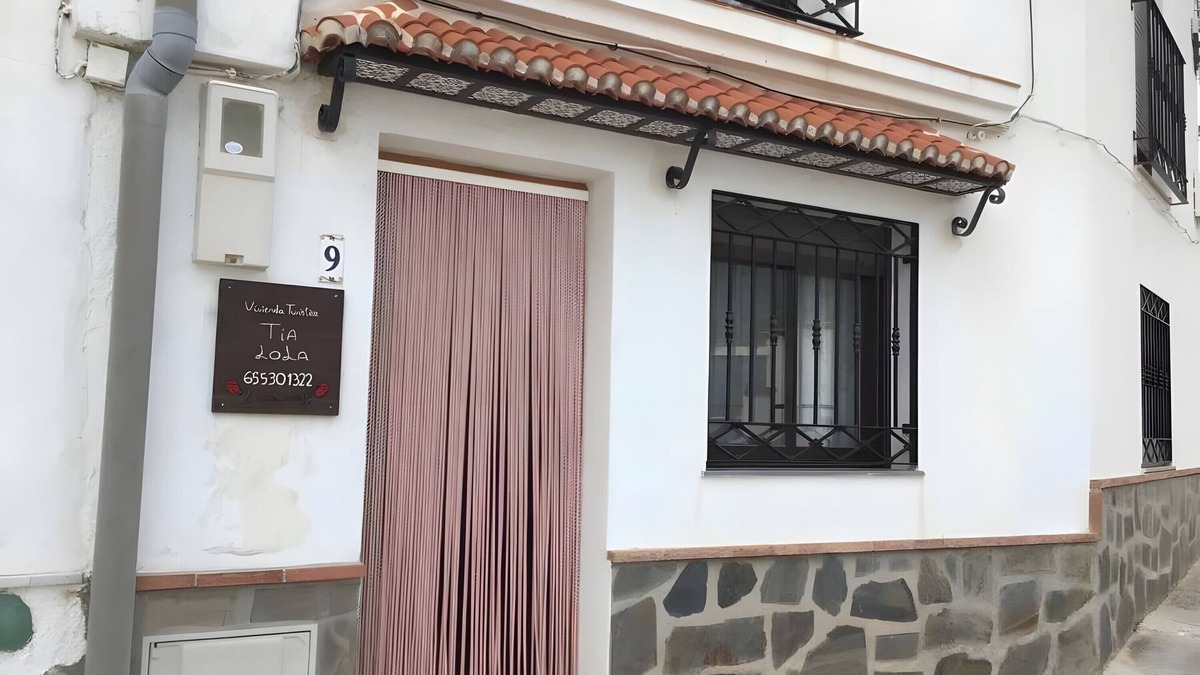 Rubite House | Country House 'Tía Lola' with Mountain View, Wi-Fi and Air Conditioning