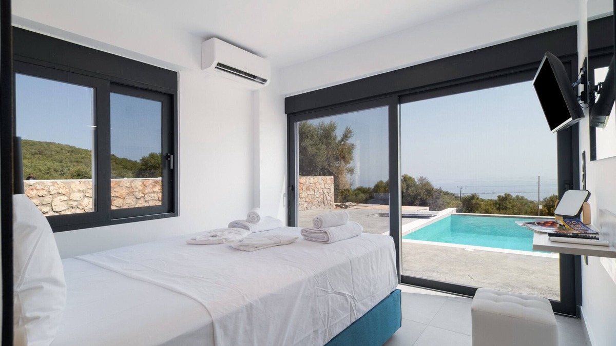 Kavallos Villa | Country House 'Villa Anastasia' with Sea View, Wi-Fi and Air Conditioning