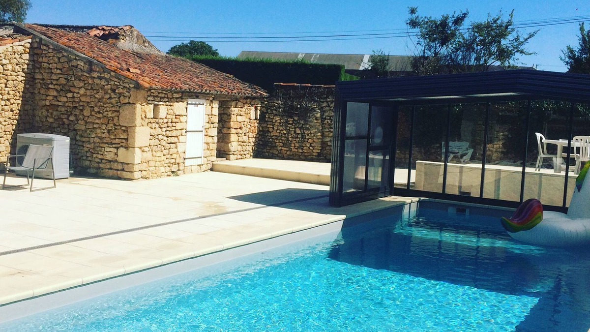 La Grimaudiere House | COUNTRY HOUSE WITH LARGE GARDEN + PRIVATE POOL + RIVER