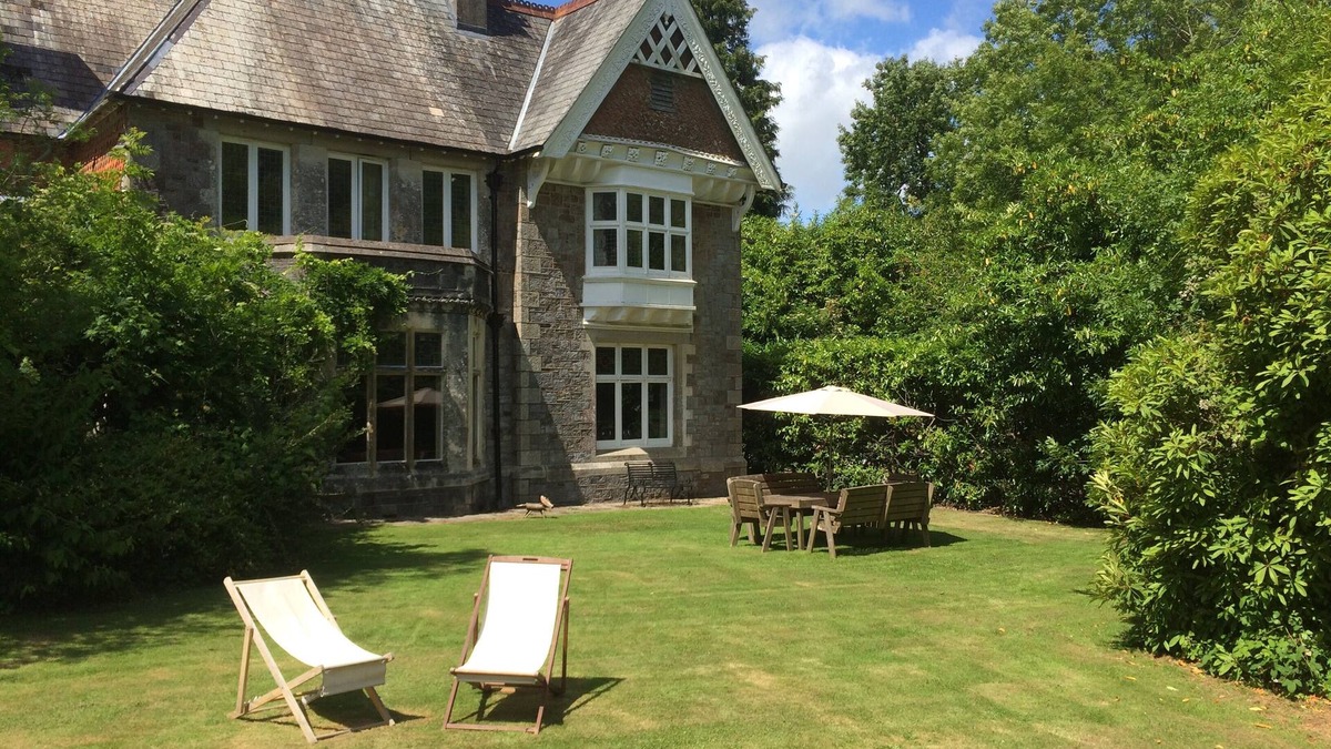 Buckfastleigh House | Country House With Bluebell Wood In Dartmoor National Park