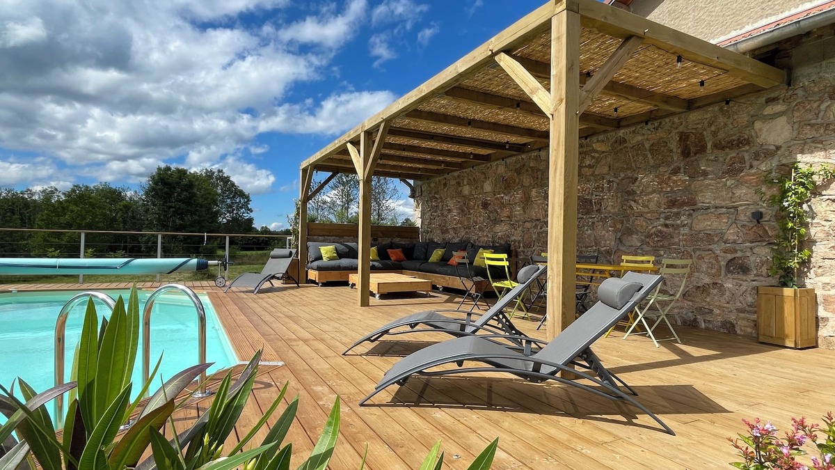 La Tuiliere Cottage | Country house with private swimming pool, not overlooked, at the foot of Bois Noirs