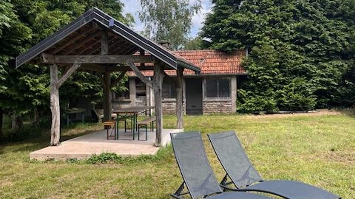 Les Voivres Cottage | Country house with large garden, near thermal spa and nature