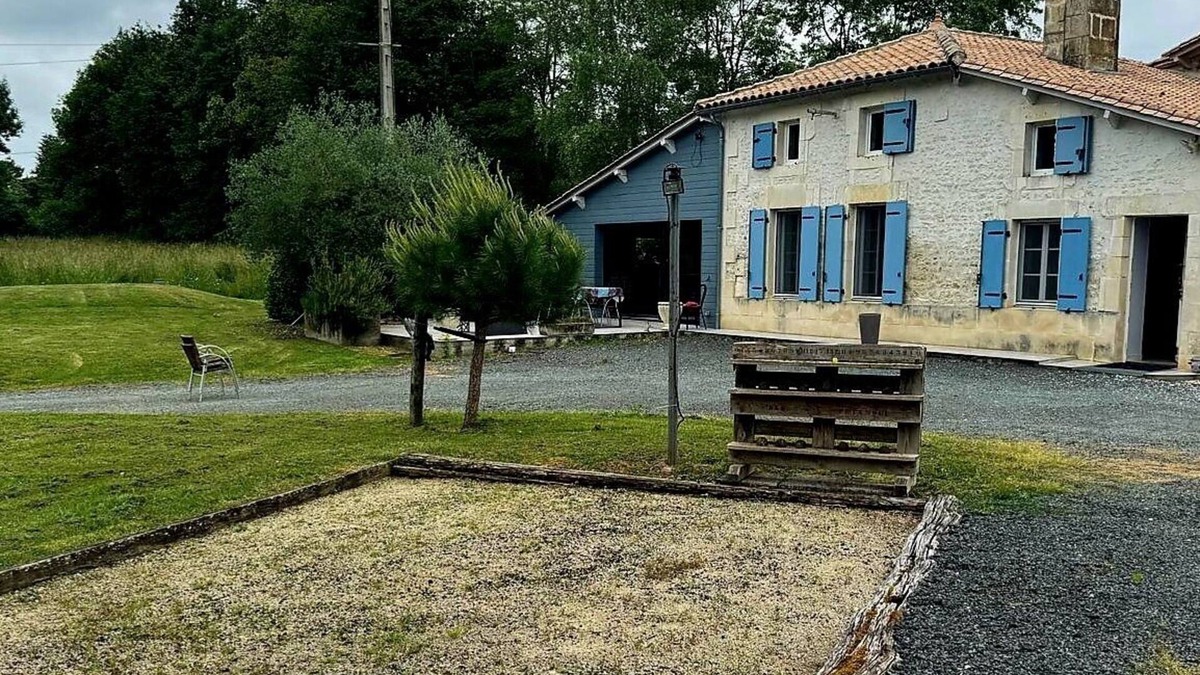 Villexavier House | Country house with jacuzzi and pétanque court