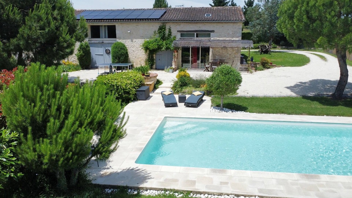 Riocaud House | Country house with pool