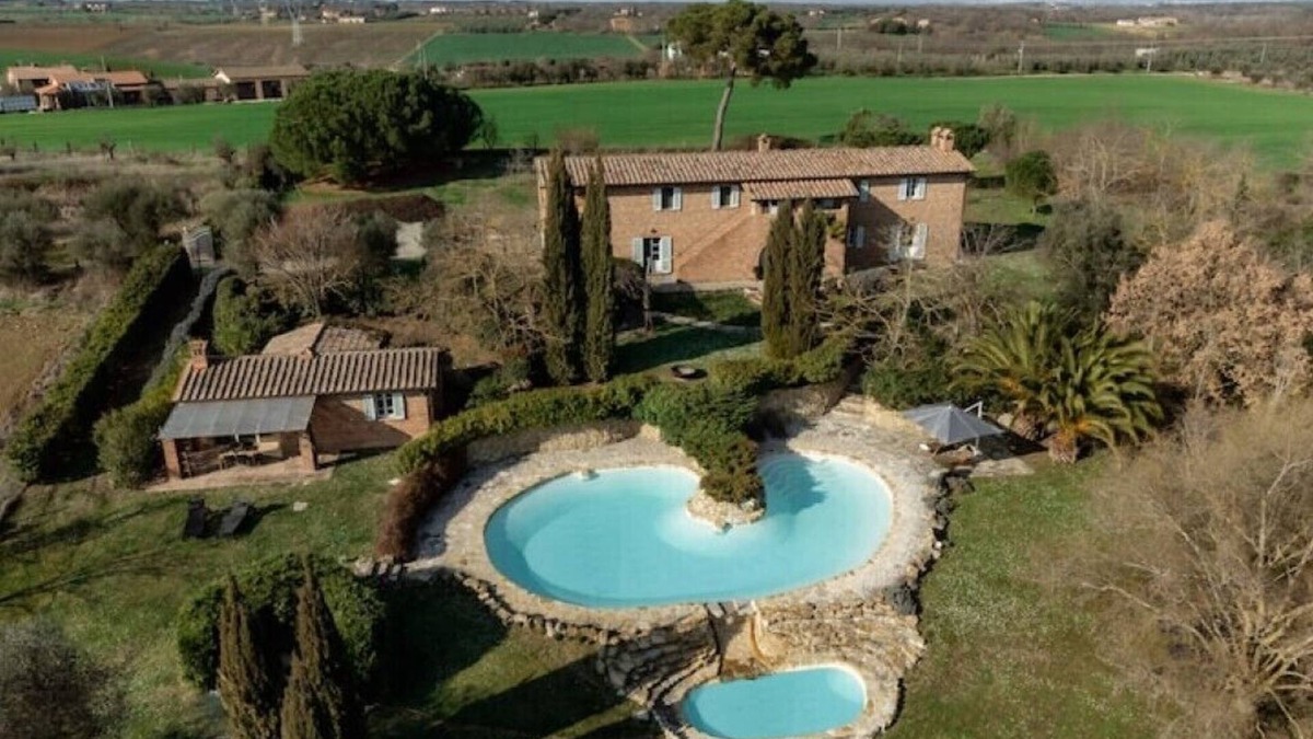 Ferretto House | Country House with private pool in Umbria/Tuscany