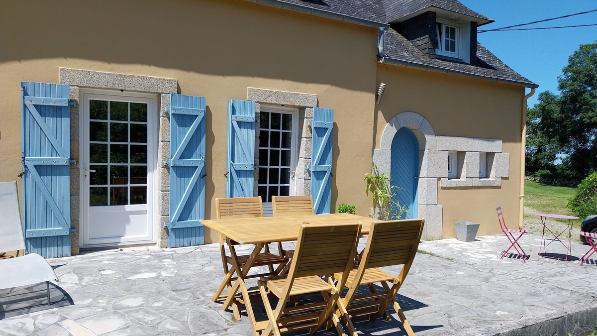 Dineault House | Country house with SPA, quiet, 20 minutes from the sea, Centre Finistère