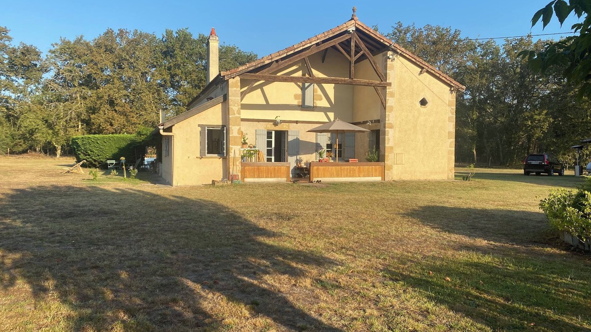 Cazalis House | Country house with swimming pool and horse box in South Gironde