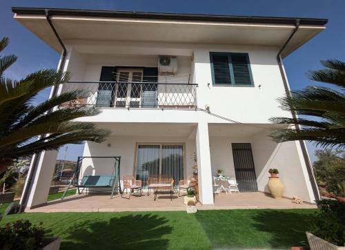 Solarino Apartment | Country house with view on Syracusae gulf