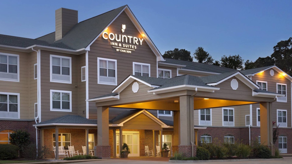 Pineville Hotel | Country Inn & Suites by Radisson, Pineville, LA