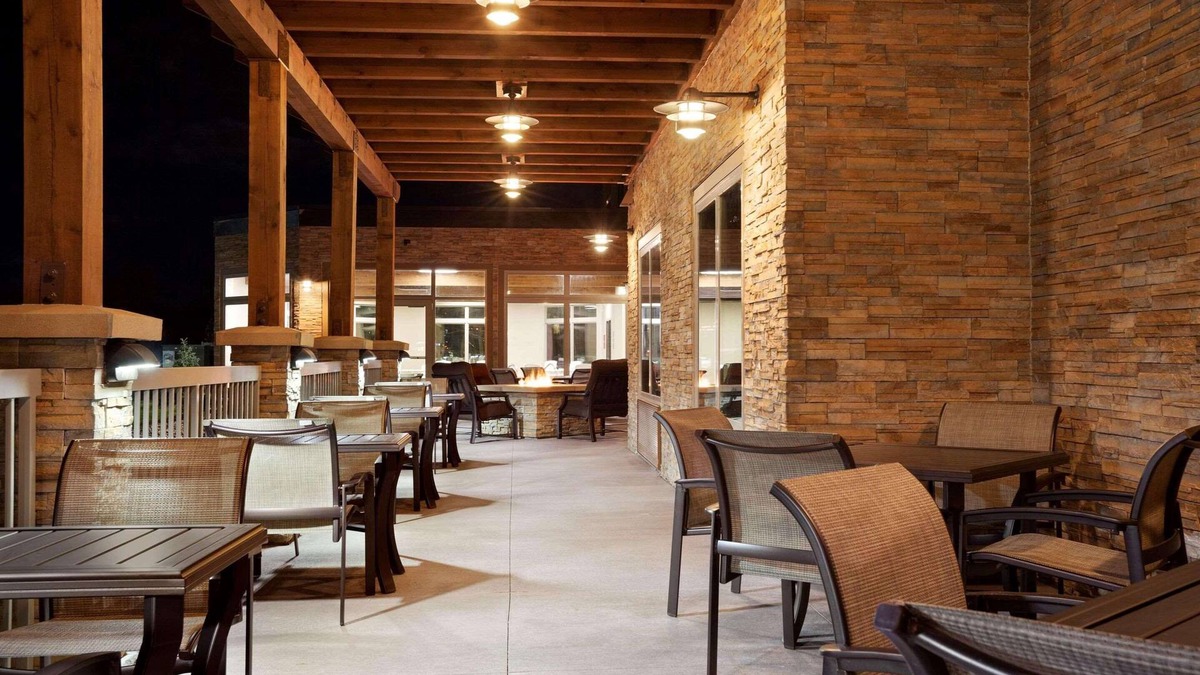 Roseville Hotel | Country Inn & Suites by Radisson Roseville - St. Paul