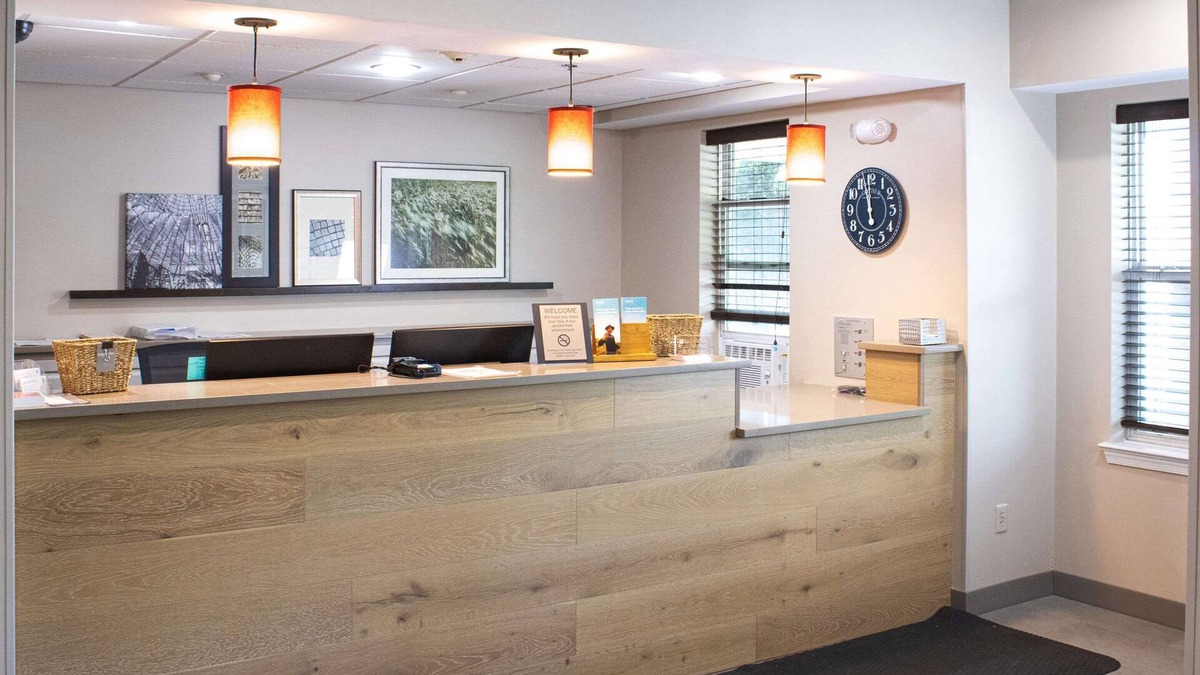 Carlisle Hotel | Country Inn & Suites by Radisson, Carlisle, PA