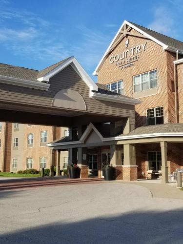 Green Bay Hotel | Country Inn & Suites by Radisson, Green Bay East, WI