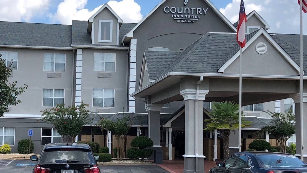 McDonough Hotel | Country Inn & Suites by Radisson, McDonough, GA