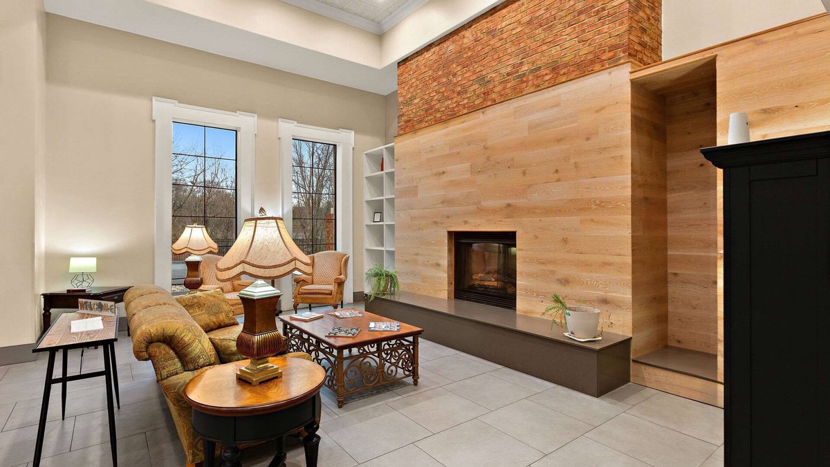 Jonesborough Hotel | Country Inn & Suites by Radisson, Jonesborough-Johnson City West, TN