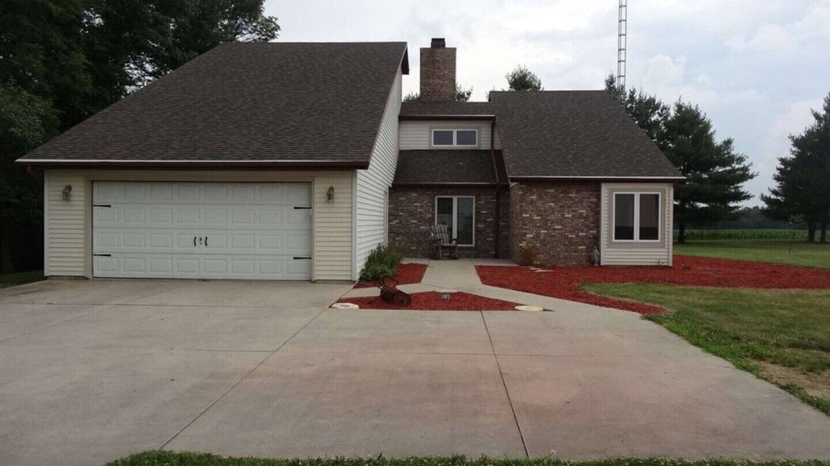 Delaware County House | Country living 4 Bedroom House
