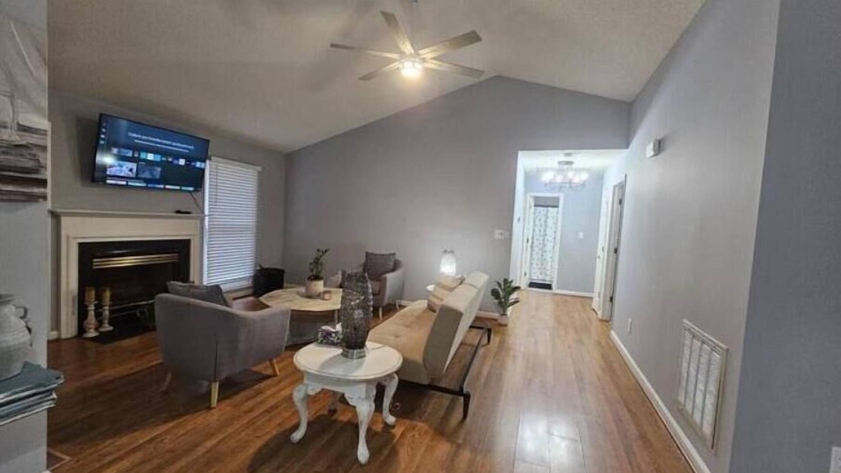 Zebulon House | country living and relaxing!