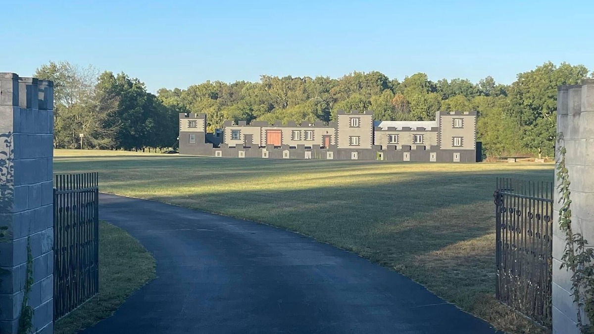 Otisco Other | Country living minutes away from Churchill Downs, Airport, major attractions.