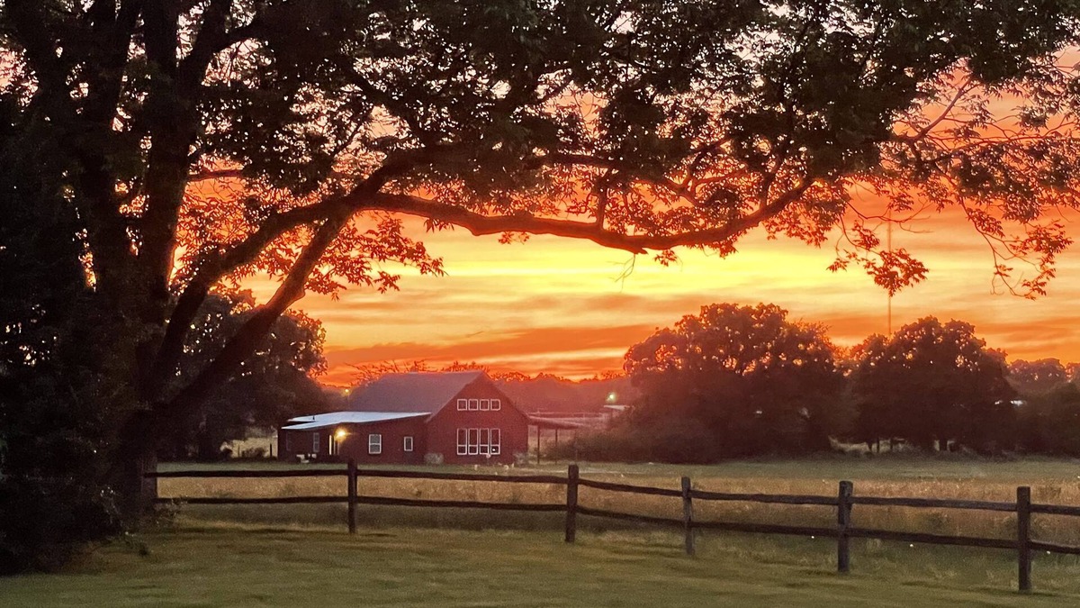 Sulphur Springs Other | Country Living in the City: Sunset Meadows