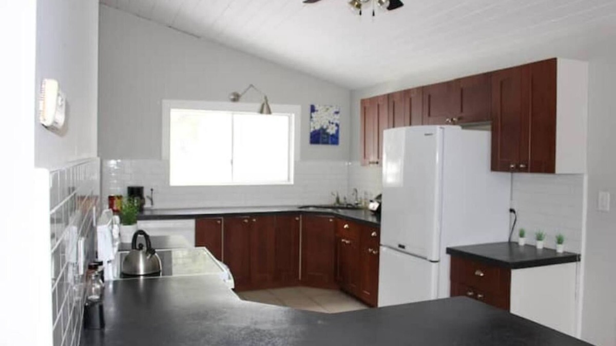 Elora House | Country Oasis in the Village
