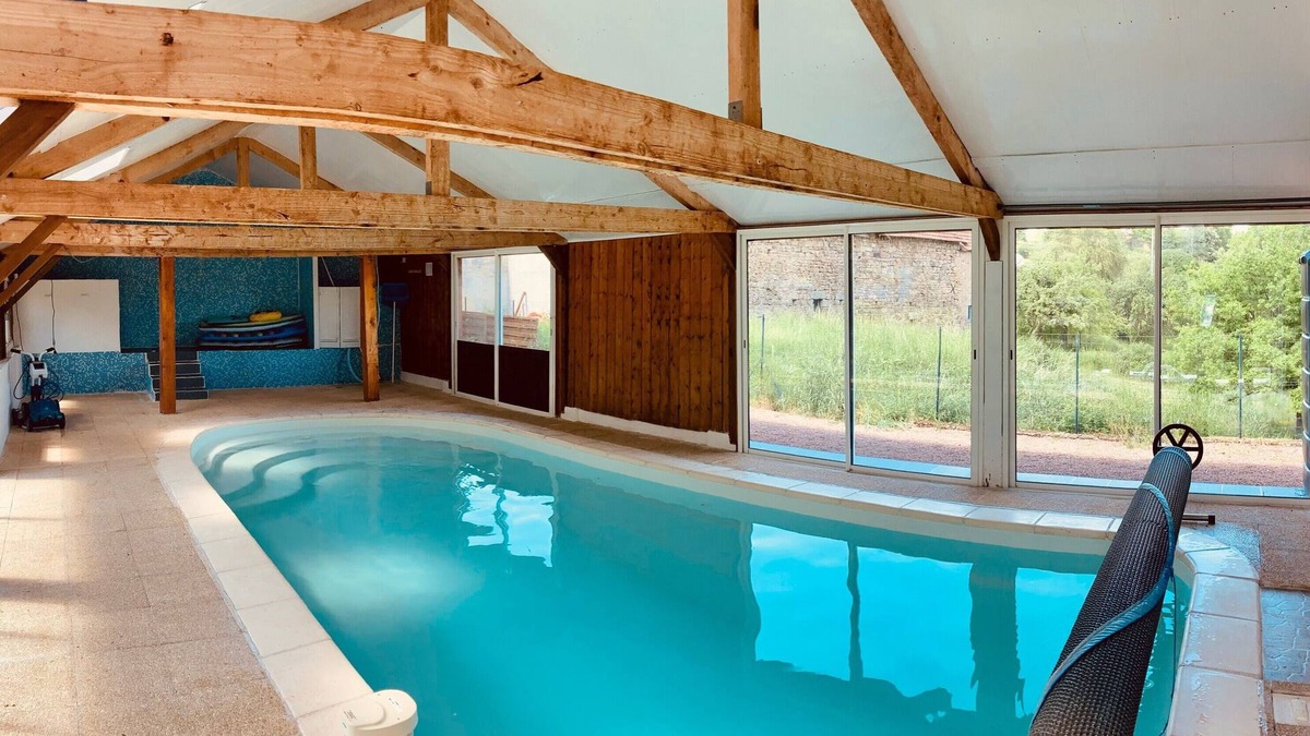 Vievy Cottage | Country property with private pool, in the heart of Burgundy.