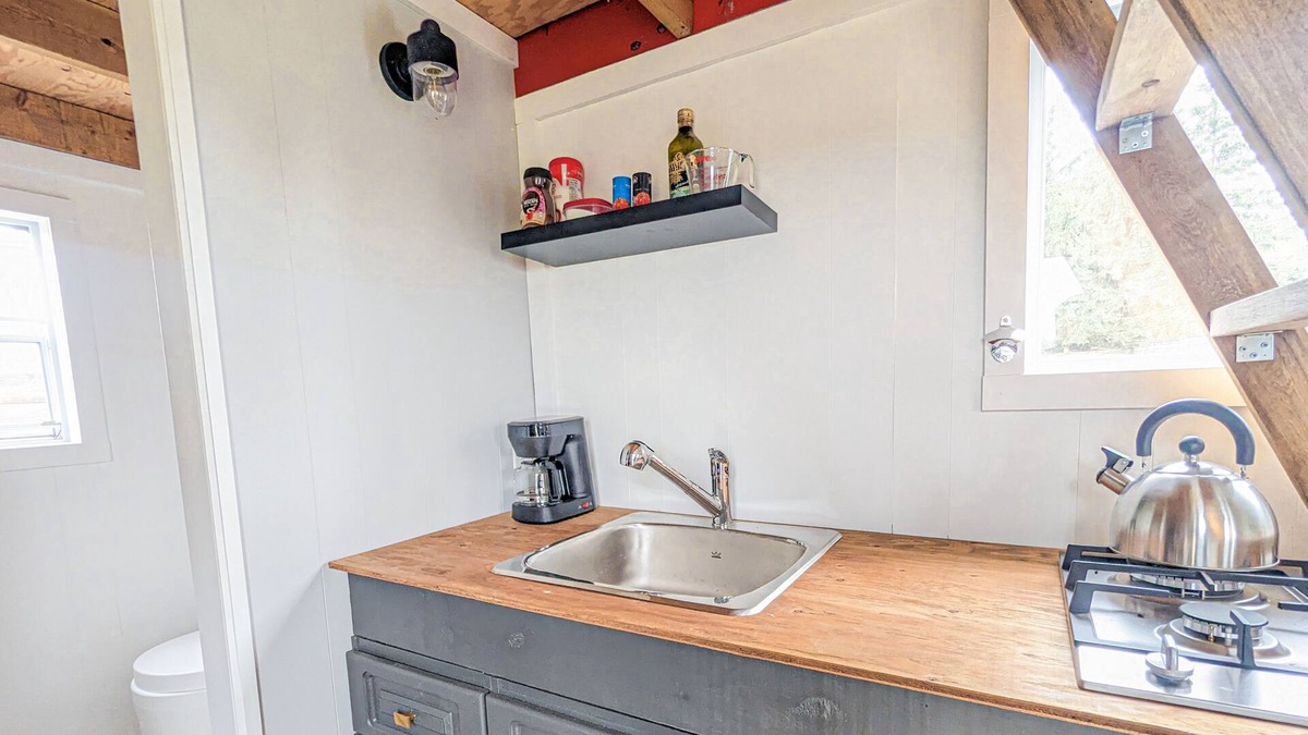 Howick House | Country Retreat Tinyhouse
