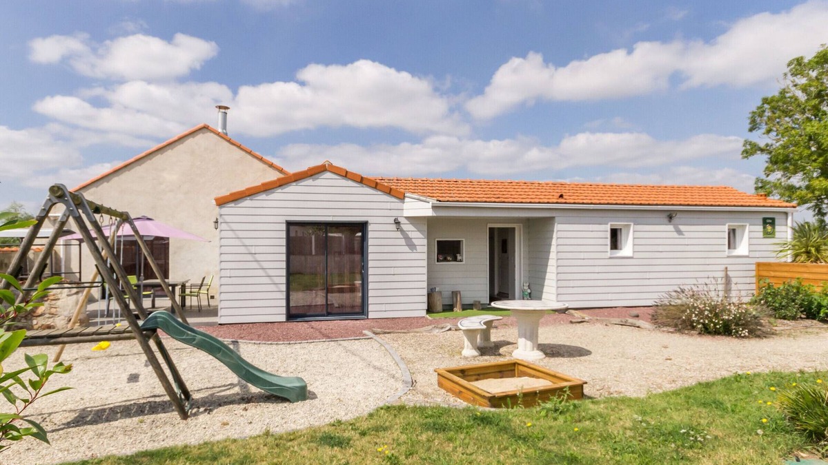 Saint Viaud Cottage | Country Retreat with Games, Bikes, & Baby Gear Near Nantes and the Sea