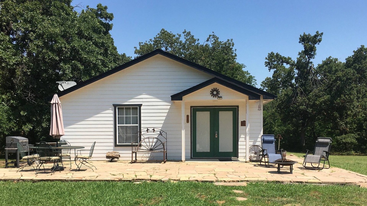 Stillwater House | Country serenity 15 min from OSU campus