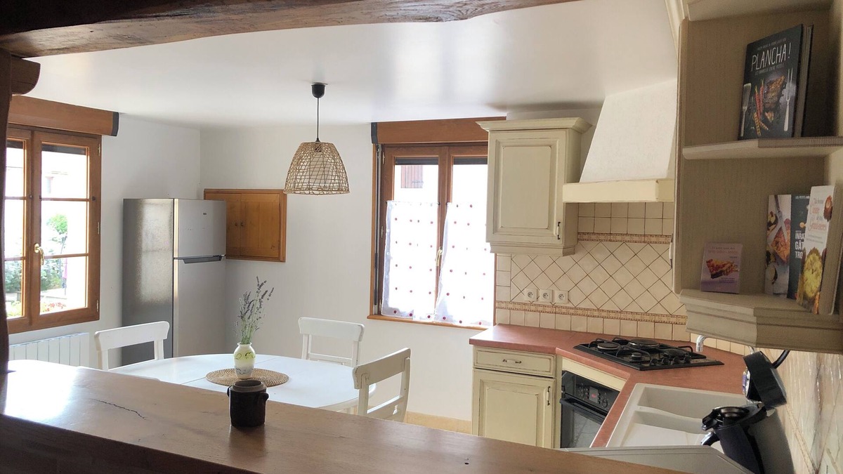 Escamps Apartment | Country studio