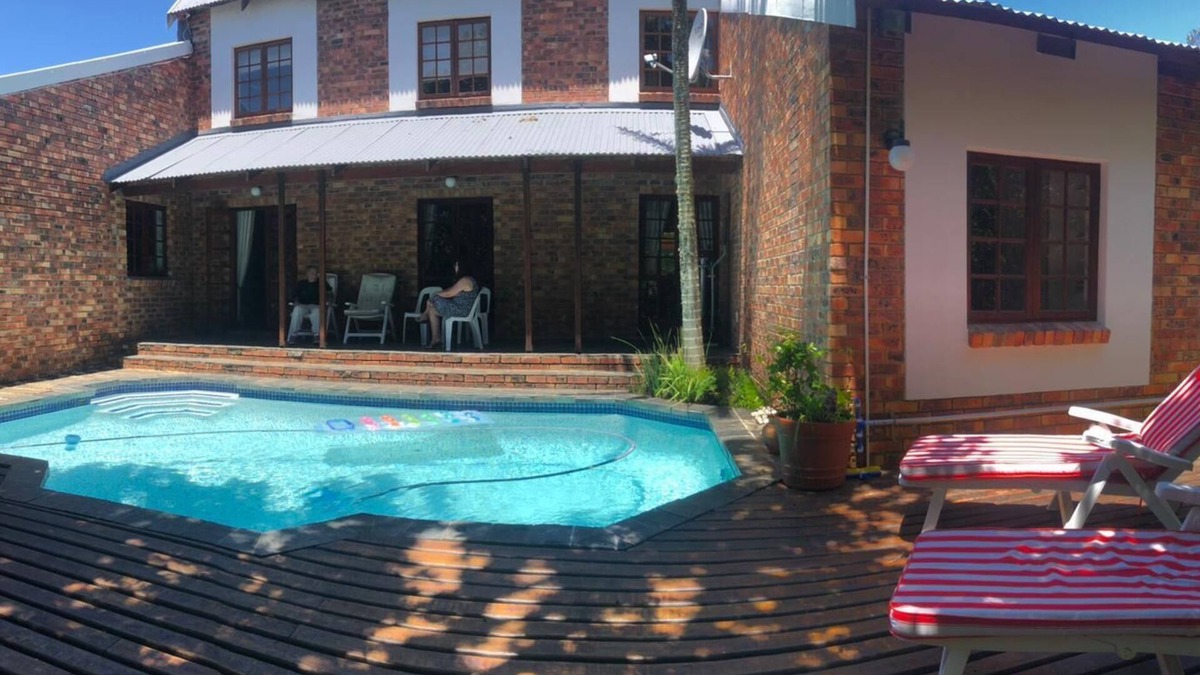 Port Elizabeth House | Country villa close to town