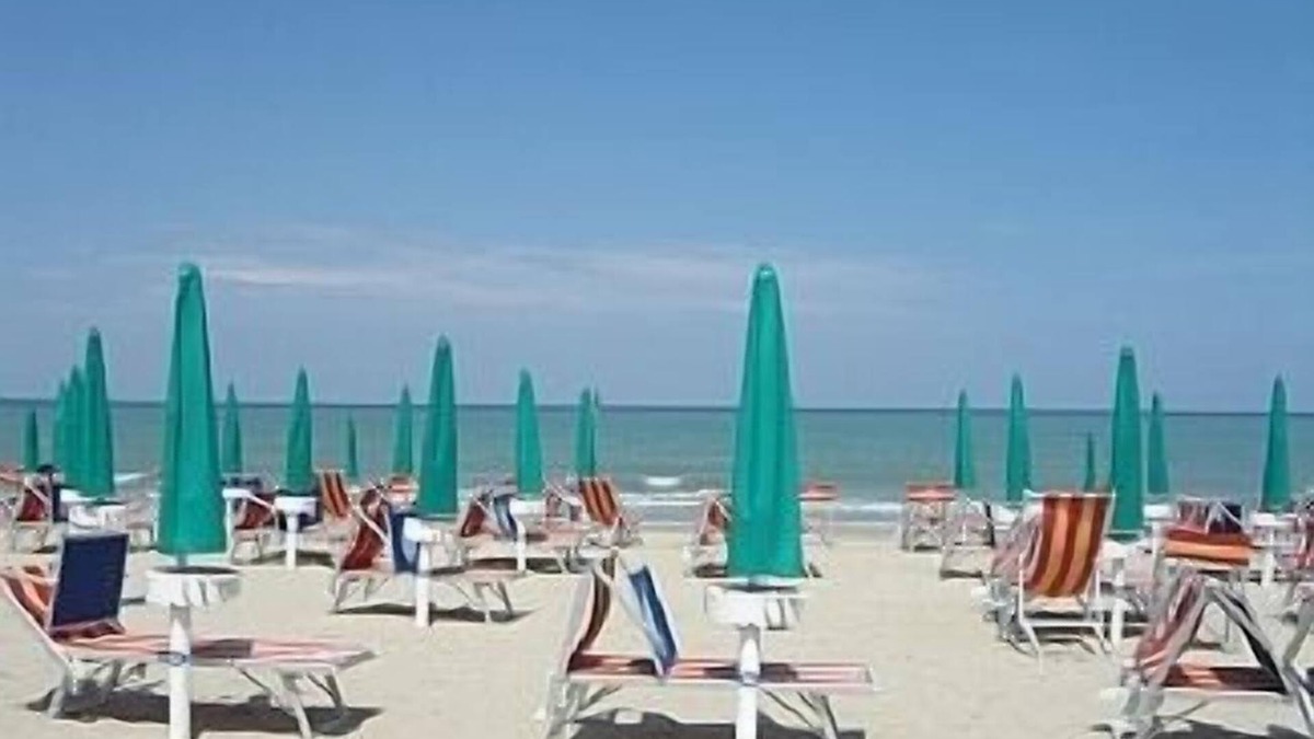 Monterosso Villa | Country Villa with Pool & Views