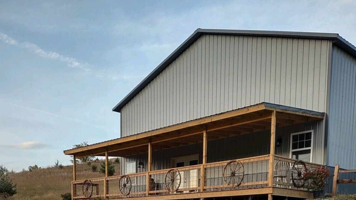 Fremont County House | +Country/western home, 35 minutes from Omaha, NE