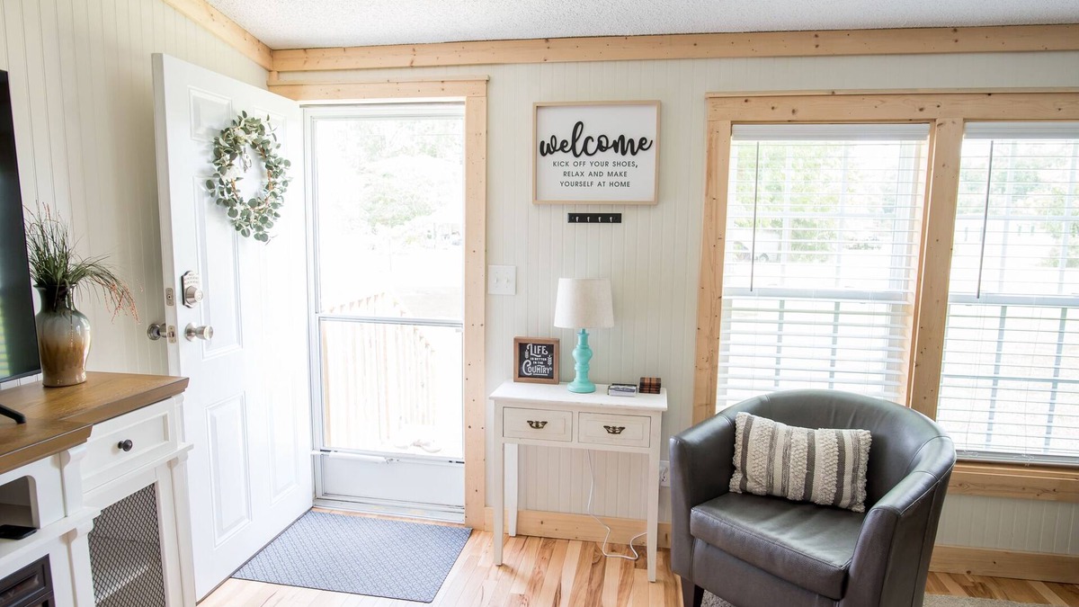 Durants Neck Cottage | Countryside Cottage~Deck~Grill~Wi-fi~Belvidere~Near Albemarle Croquet Club