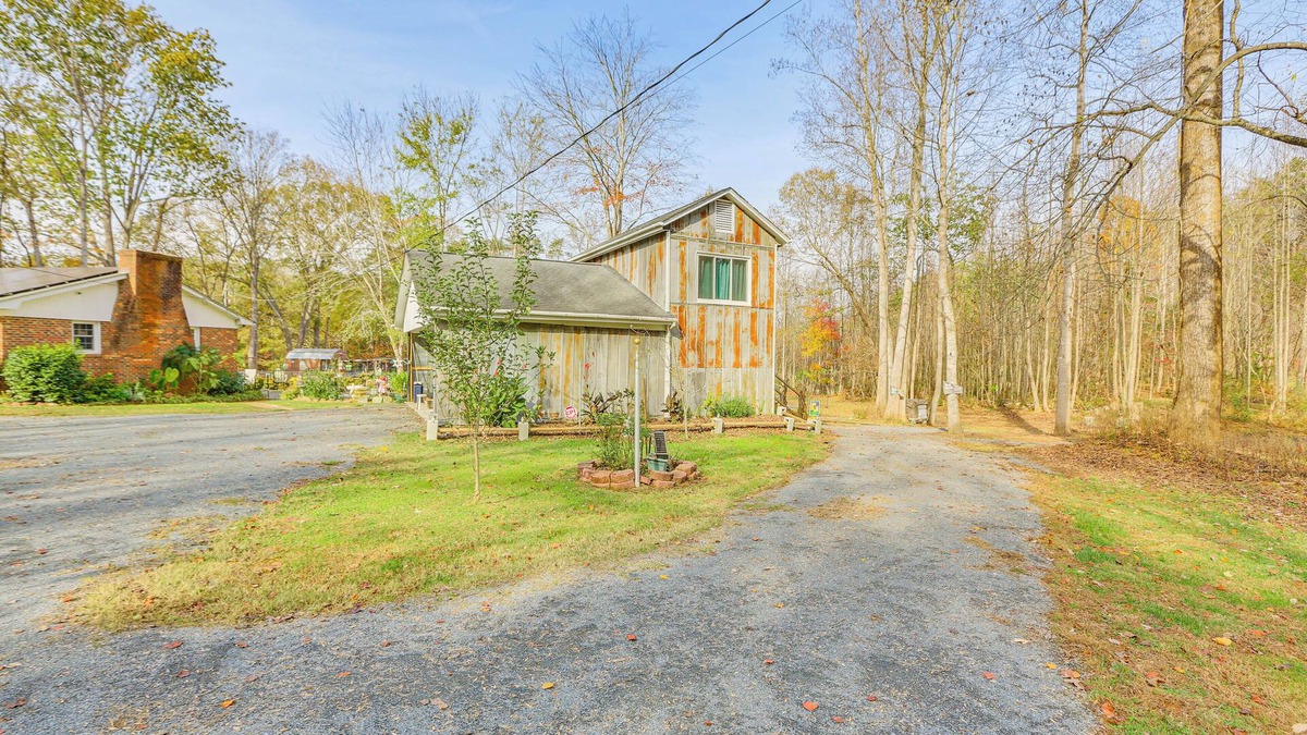 Asheboro Apartment | Countryside Gem on Homestead in Asheboro!
