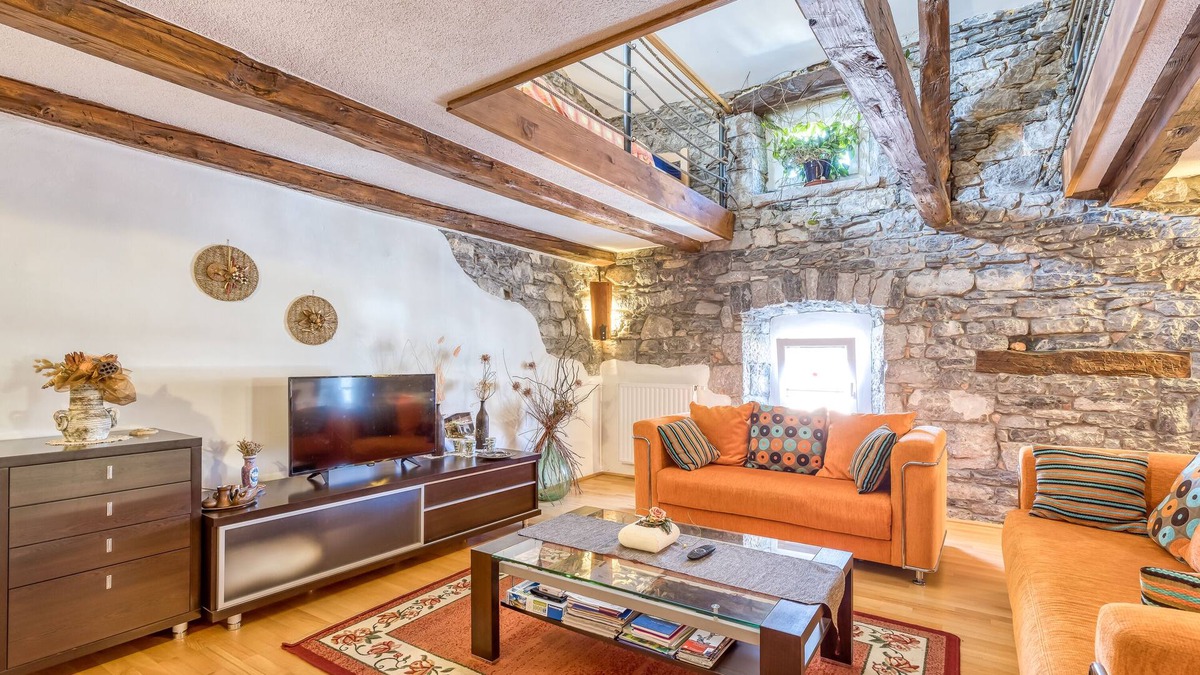 Sezana House | Countryside House Gal, Dutovlje, Slovenia