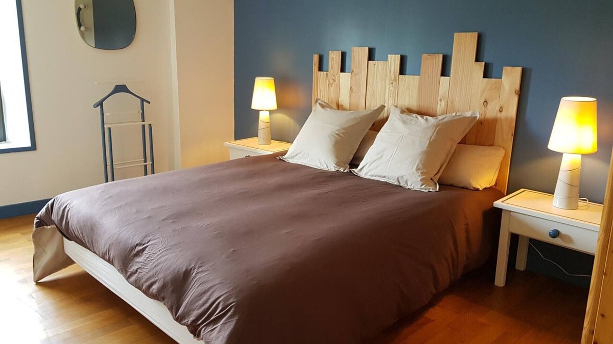 Laprugne Cottage | Countryside house with garden, pets allowed, near activities, Wi-Fi
