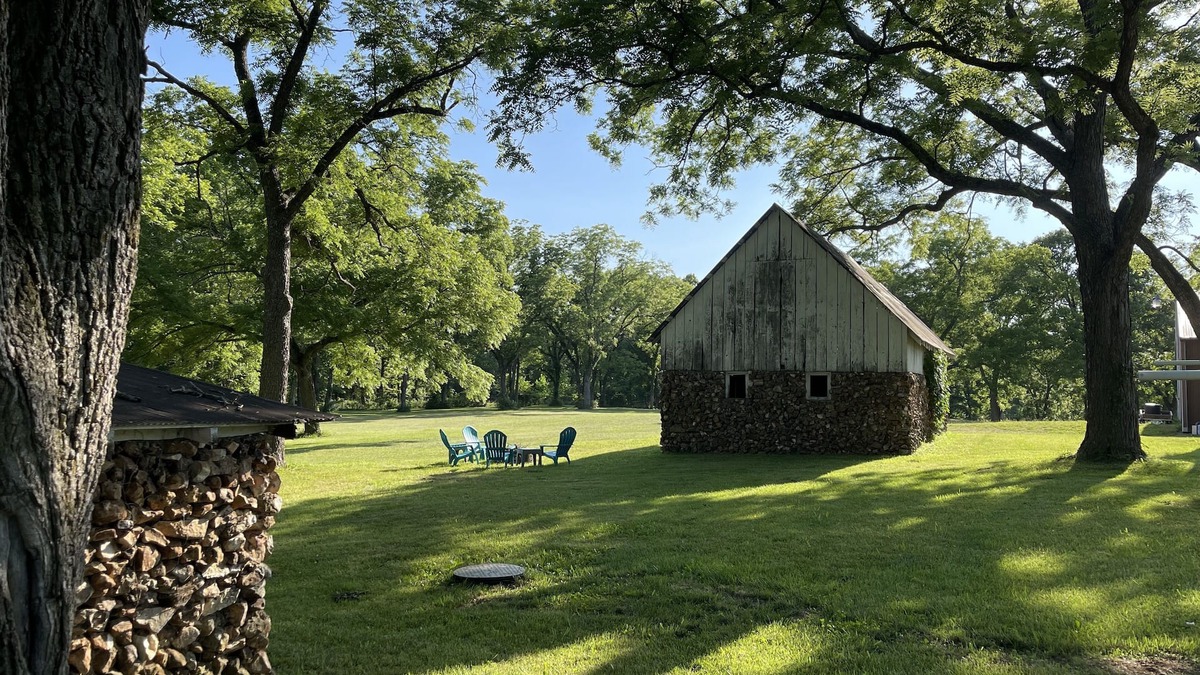 Stockton House | Countryside paradise 6 miles to Stockton Lake! We now have high-speed internet!