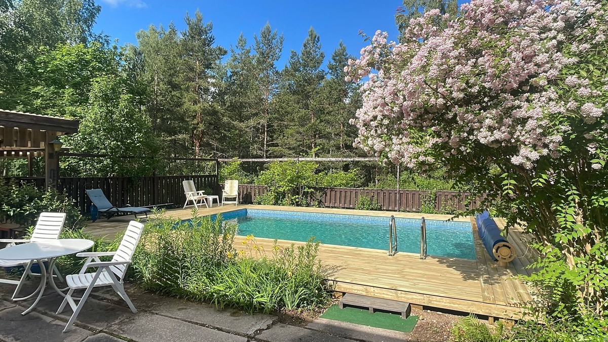 Kjulaas Villa | Countryside Villa, Eskilstuna, lovely outdoor swimming pool 1h from Stockholm.