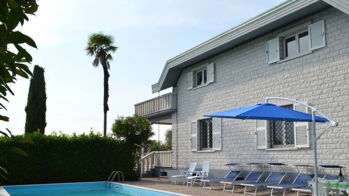 Colbuccaro Villa | Countryside villa with swimming pool in Le Marche