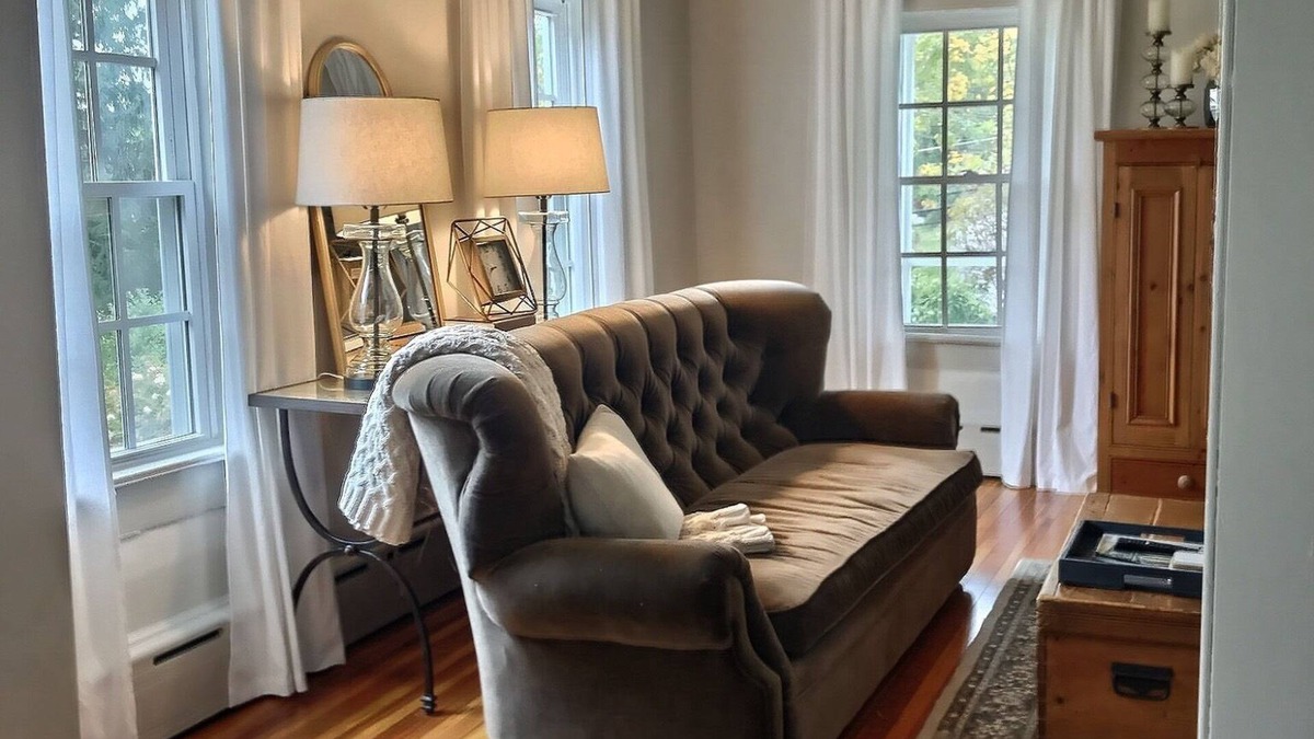 Litchfield Historic District House | County Seat Colonial
