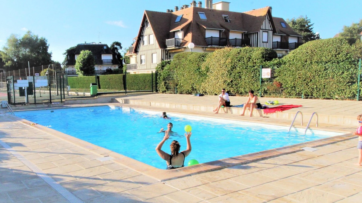 Deauville City Centre Apartment | COUP DE ❤️ LA MOUETTE DEAUVILLAISE🐦classified 4☆ Tennis-Pool-Parking-Linen-Wifi
