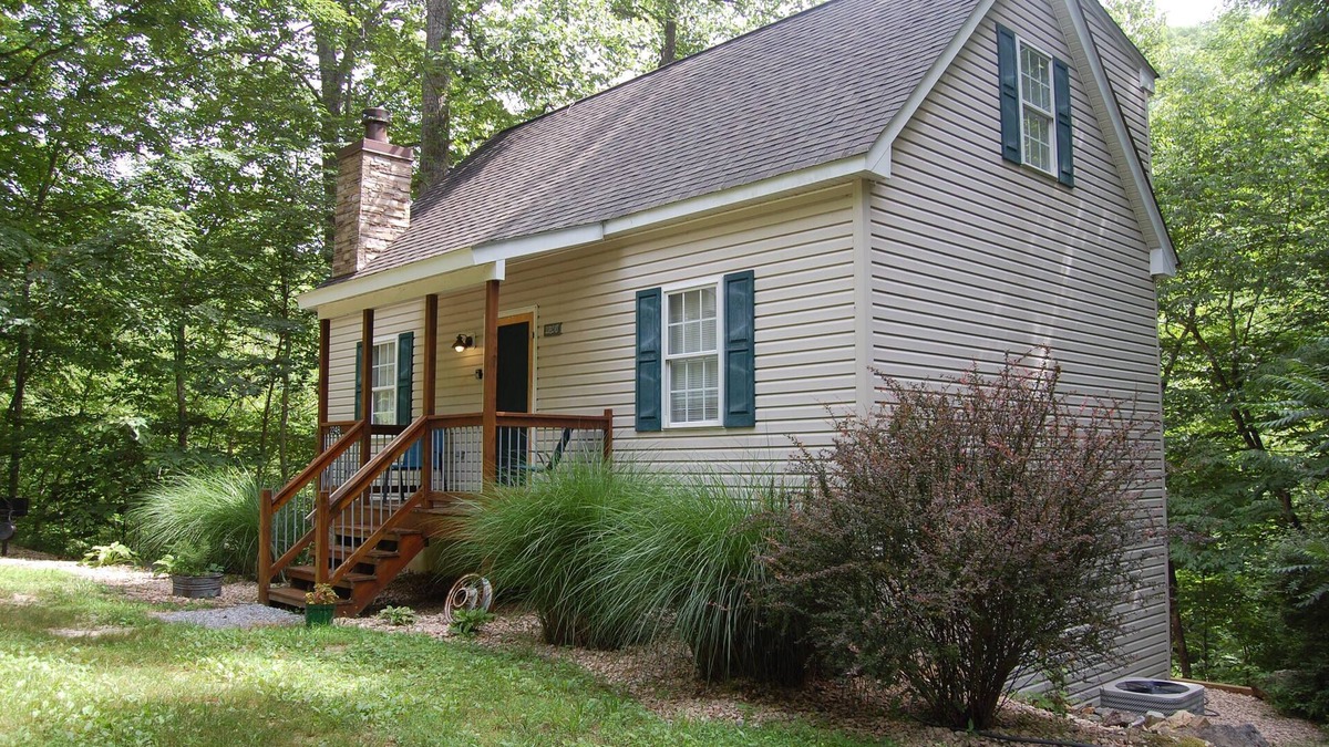 Tyro Cabin | Couples Mountain Retreat