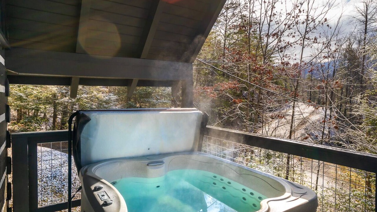 Pittman Center Cabin | Couples Perfect Retreat, Private, Hot Tub, Rustic and Modern