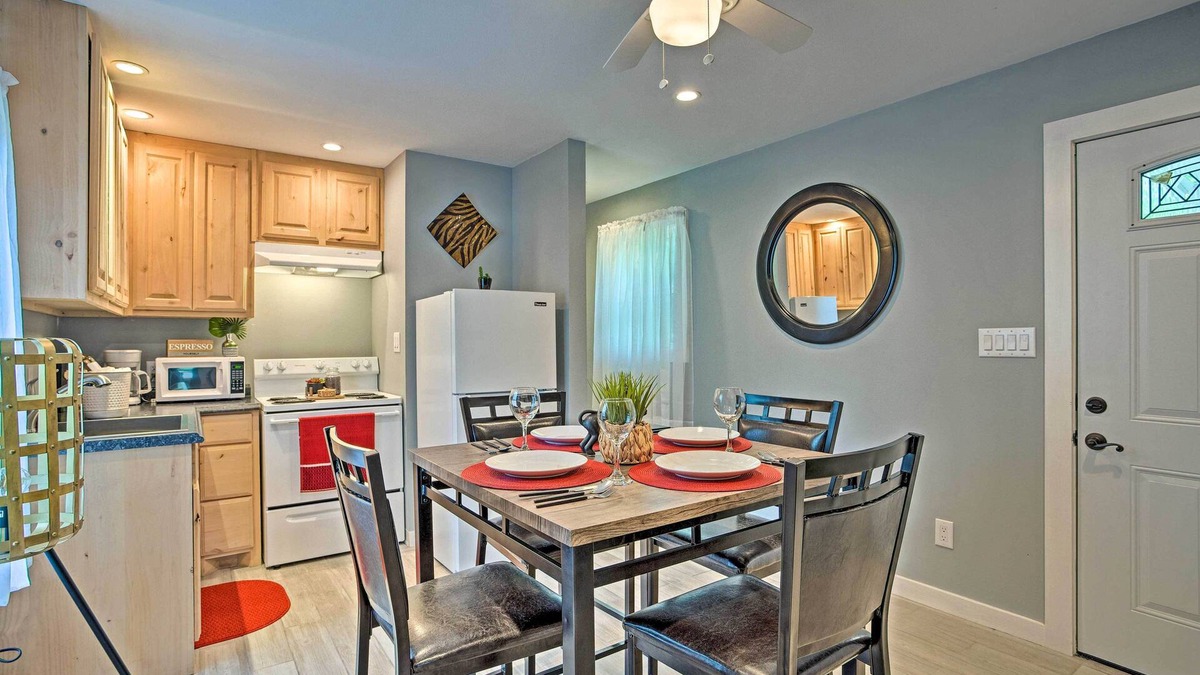 Canton House | Couple’s Retreat In Canton w/Patio, Trail & Yard!