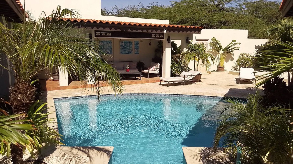 Boroncana House | COUPLES RETREAT nBeautiful, Private and Close to everything !