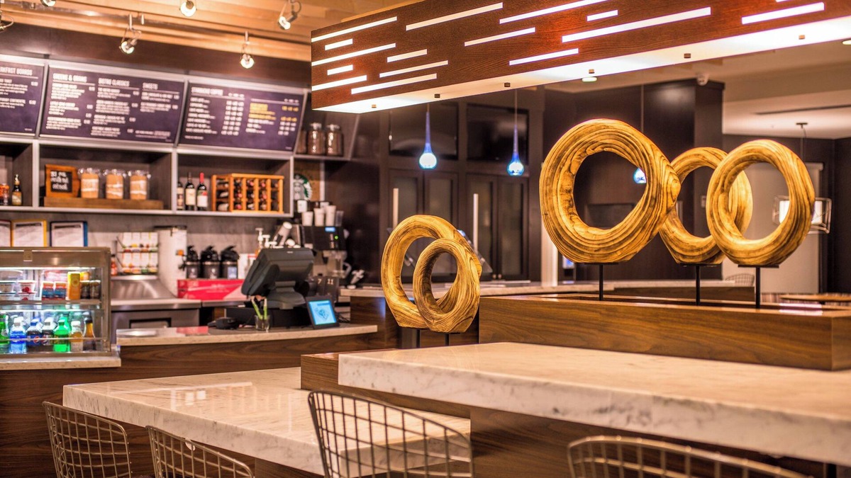 Farmington Hills Hotel | Courtyard by Marriott Detroit Farmington