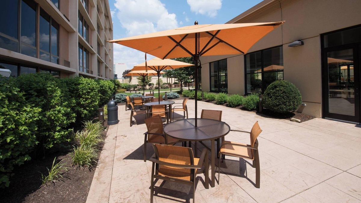 North Canton Hotel | Courtyard by Marriott Canton