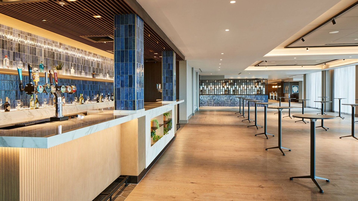 Clyst St Mary Hotel | Courtyard by Marriott Exeter Sandy Park