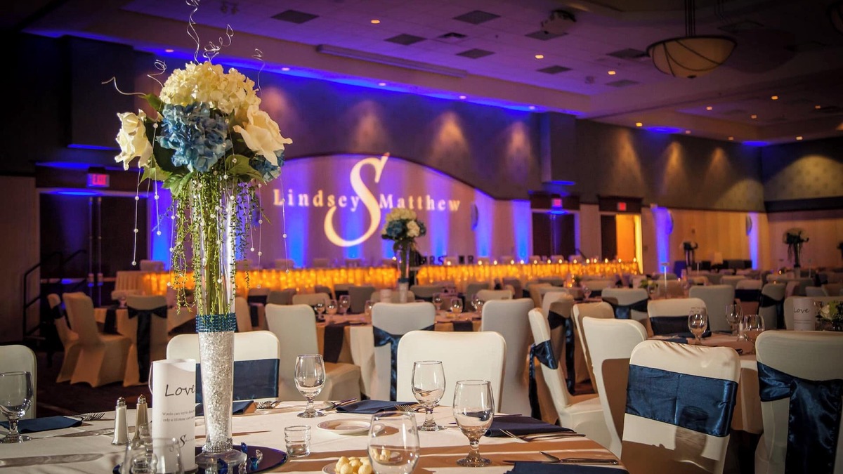 Moorhead Hotel | Courtyard by Marriott Fargo Moorhead, MN